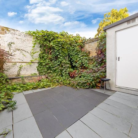 Luxury 4-Bedroom Modern Flat In Central London Steps From Station, Sleeps 9 In Style! Exterior photo